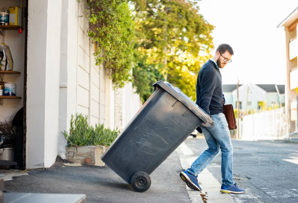 Best Commercial Cleanout Services  in Westland, MI